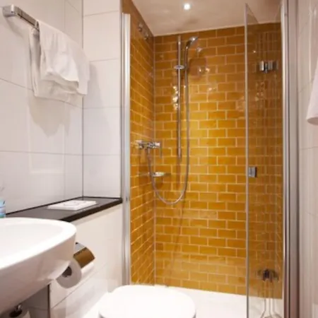 유로파 라이프 프랑크푸르트