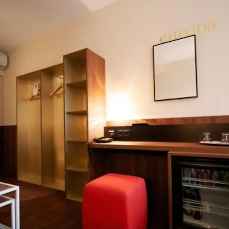 Europa Life Hotel 3*